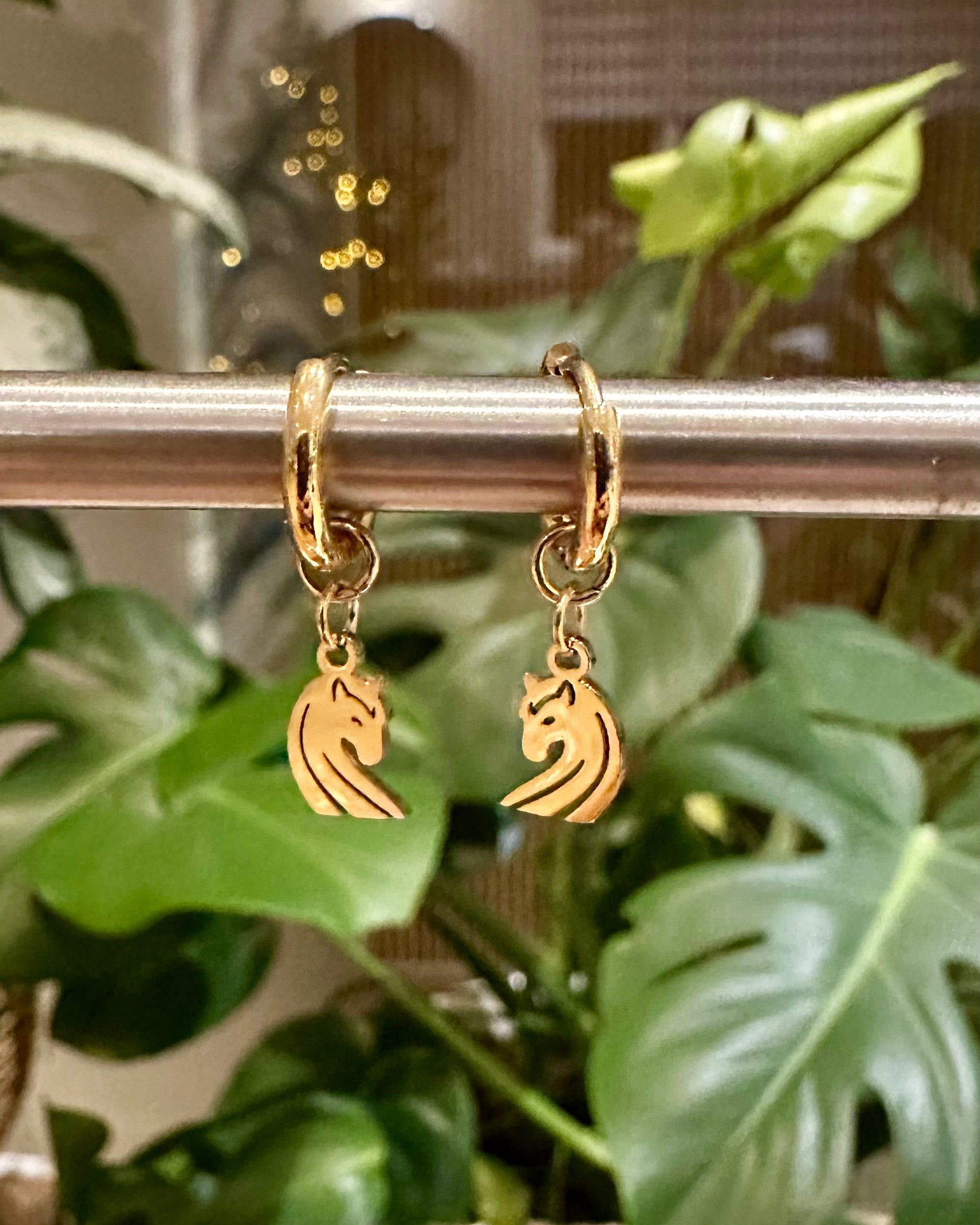 Eyrnalokkar Eyja Equestrian - stærri